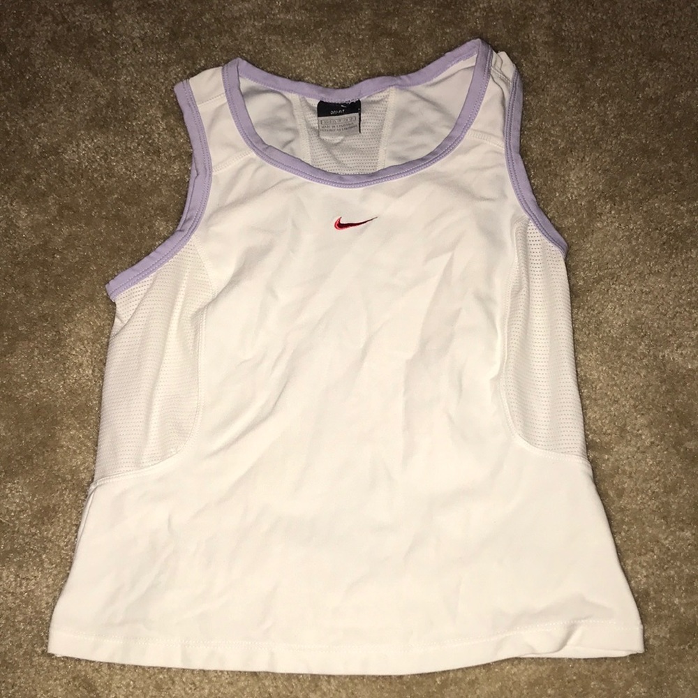 Nike tennis style tank top